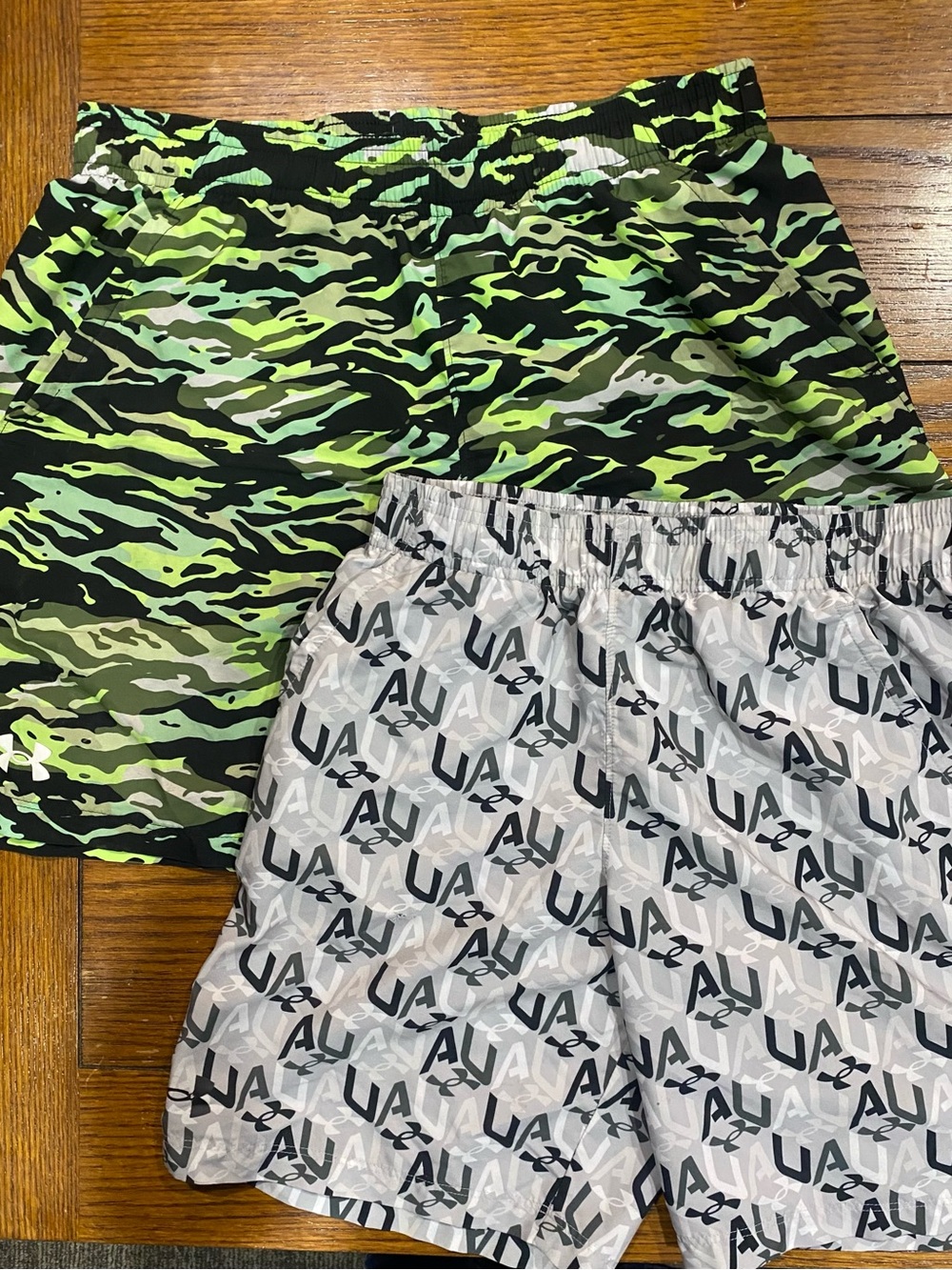 Under Armour Green Camo & Gray Logo Swim Shorts Set